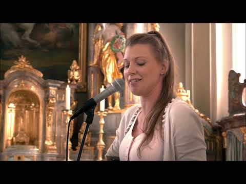 Wunderlied aus Sommer in Orange von Marcus H. Rosenmüller, gesungen von Johanna Effenberger