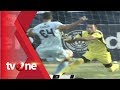Detik-detik Insiden Tabrakan Kiper Persela Lamongan Choirul Huda Detik-detik Insiden Tabrakan Kiper Persela Lamongan Choirul Huda