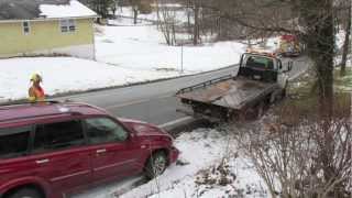 preview picture of video 'Union Deposit & Grandview Rds MVA 12-31-12'