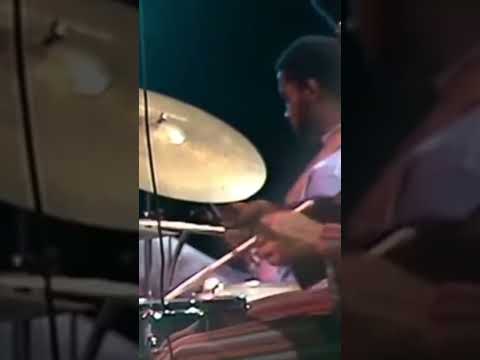 Thumbnail for DRUM SHORTS: James Gadson has that groove that makes you wanna MOVE! 🔥 🔥 🔥 by James Gadson