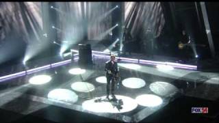 [HD] David Cook - Lie - Carrie Underwood - All-Star Holiday Special - 091207