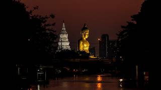 ウォンウェンヤイからタラートプルー、夜のワットパクナムへ。