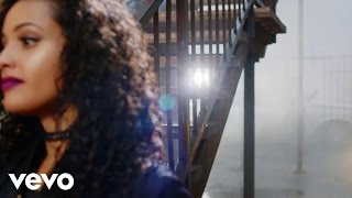 Ari B - Break the Ice