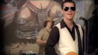 Stereophonics - Step On My Old Size Nines (Official Music Video)