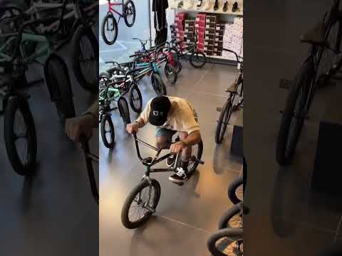 felix prangenberg just visited our BMX Shop in Stuttgart 🔥 #bmx #kunstform