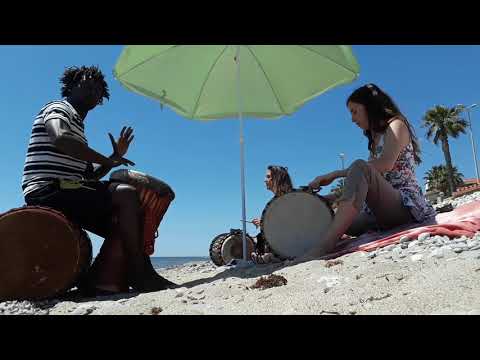 KASA à la plage. Cours de Rythms Mandengs By Boga Sene