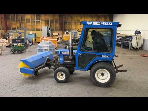 Video: Iseki 2140 kompakt traktor med redskaber 1