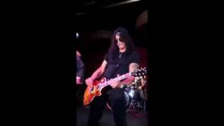 Slash & Sam Aliano. Slither