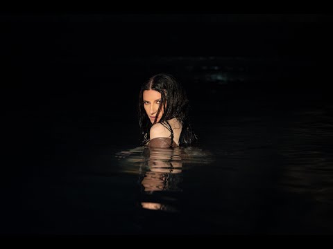 Laura Pausini - RITORNO AD AMARE (Official Video)