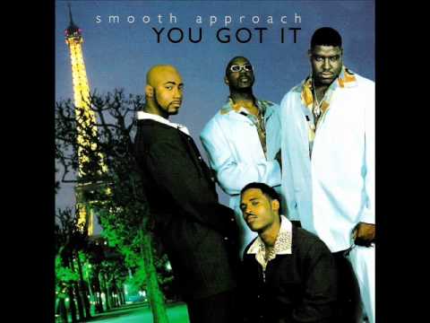 Smooth approach Everybody On The Floor (Keep Dancin)