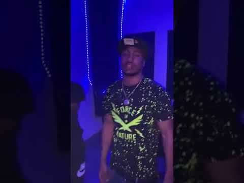 Trottie Moula x Mazarati Ricky x Trottie Gizzle Previews New Track "Glizzy"  Coming Soon ‼️ #Boston