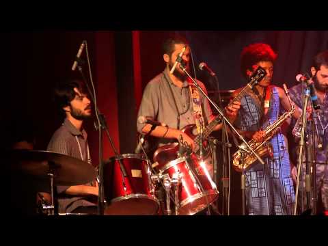 Abayomy Afrobeat Orquestra - Hypershow - Parte 1