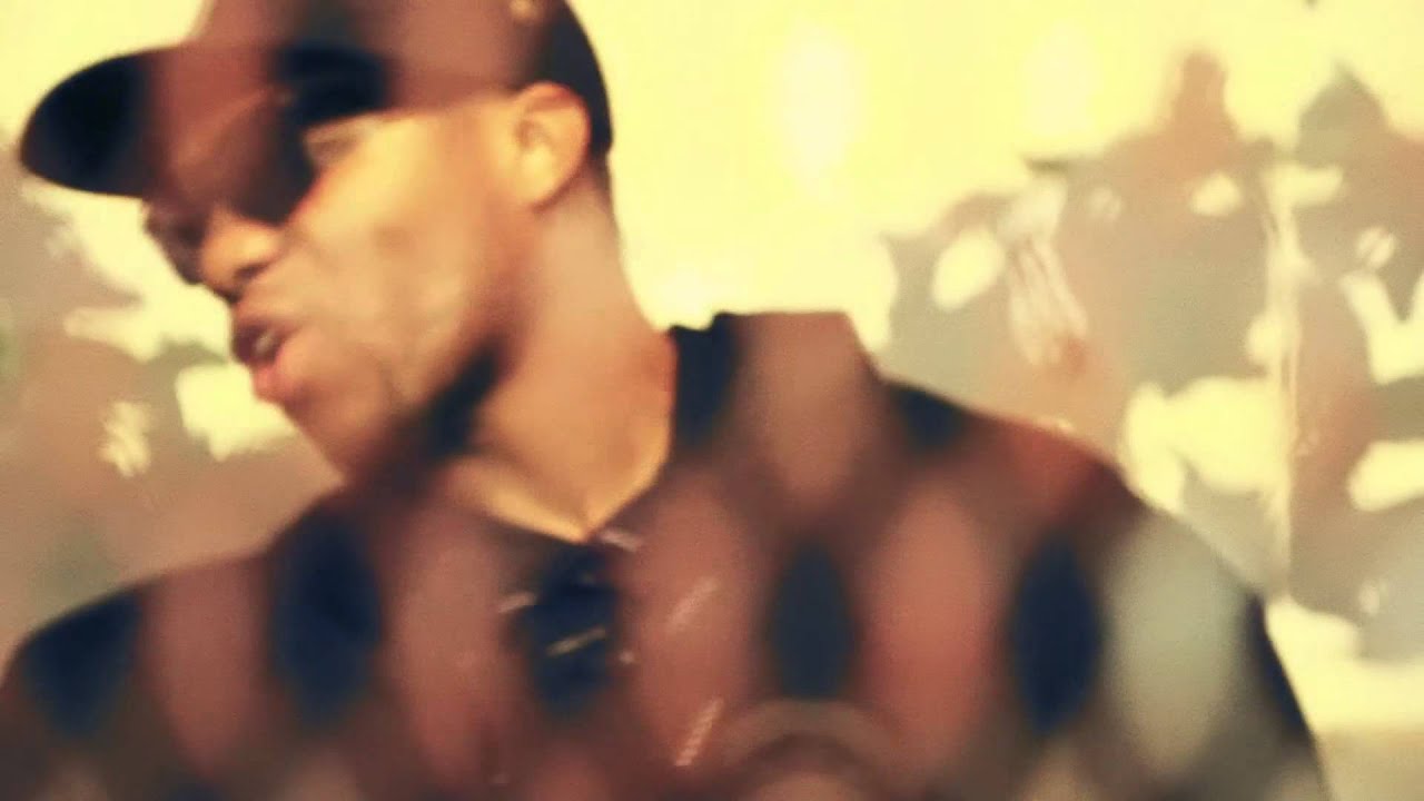 Loaded Lux – “Santino”