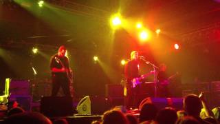 Paul Banks - I&#39;ll Sue You Live Milk Moscow 17\02\2013