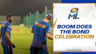 Jasprit Bumrah & Shane Bond's celebration moves | Mumbai Indians