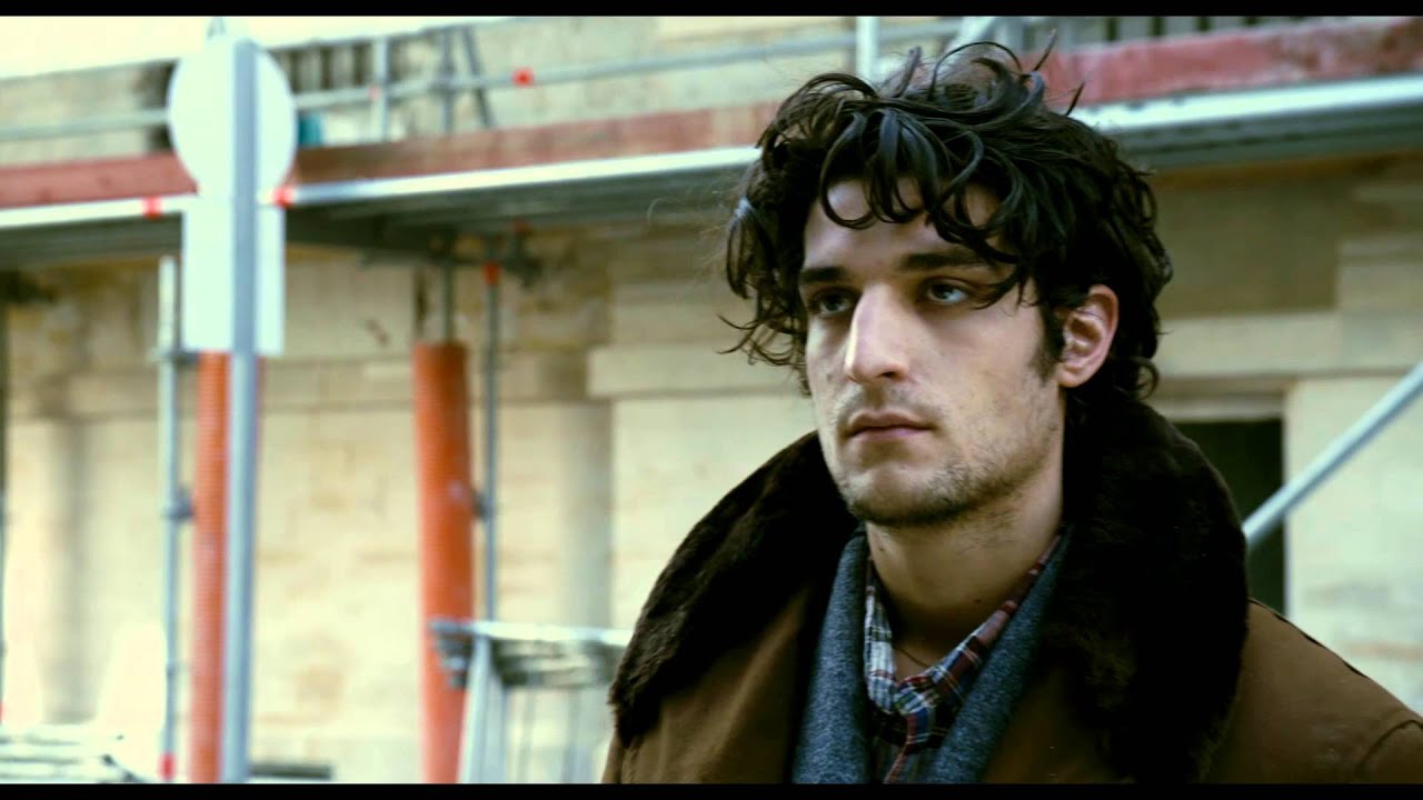 A Castle in Italy / Un château en Italie (2013) - Trailer