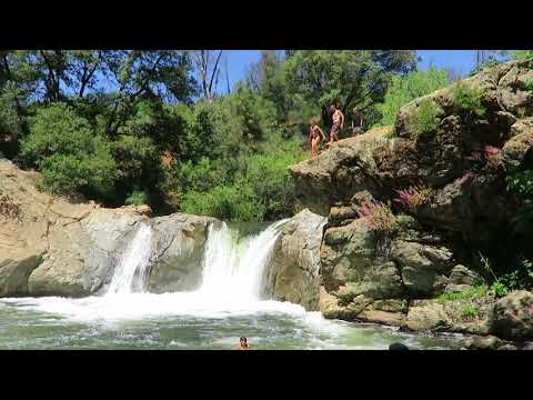 Jumping off Big Ben at Rainbow Pools