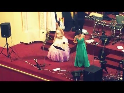 Leila - Bára Kováříková - Cose della vita (cover) - Bára Lejnarová (LEILA), Tereza Drobná