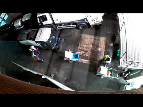 2017.03.12 - 2.31 am. Veolia Operatives loitering and machines running