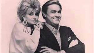 Jim Ed Brown &amp; Helen Cornelius - My Heart Cries For You
