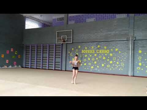 29.10.2017 чемпионат по худ.гимнастике "Зоряне Сяйво". Мотренко Юлиана обруч