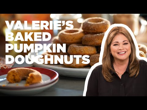 download lagu mp3 mp4 Easy Baked Pumpkin Donuts, download lagu Easy Baked Pumpkin Donuts gratis, unduh video klip Easy Baked Pumpkin Donuts
