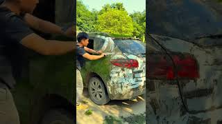 encontrou um carro abandonado
