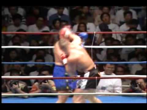 Jerome Le Banner Vs Jhon Klein K-1 Revenge '95 (2/8)