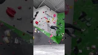 Ridiculous One-hand Dyno- V6