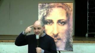 preview picture of video 'Lo Spirito santo forma la Chiesa - 13 dicembre 2014'