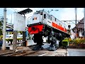 Kereta Api Berubah Jadi Robot Naga Train Transform Into A Dragon Robot