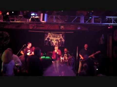 The Uncrowned Kings "Roadhouse Blues" with Nigel Connell 11-11-2012