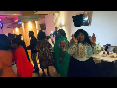 Ambiance à gogo 🎼🔥🦍🦍￼