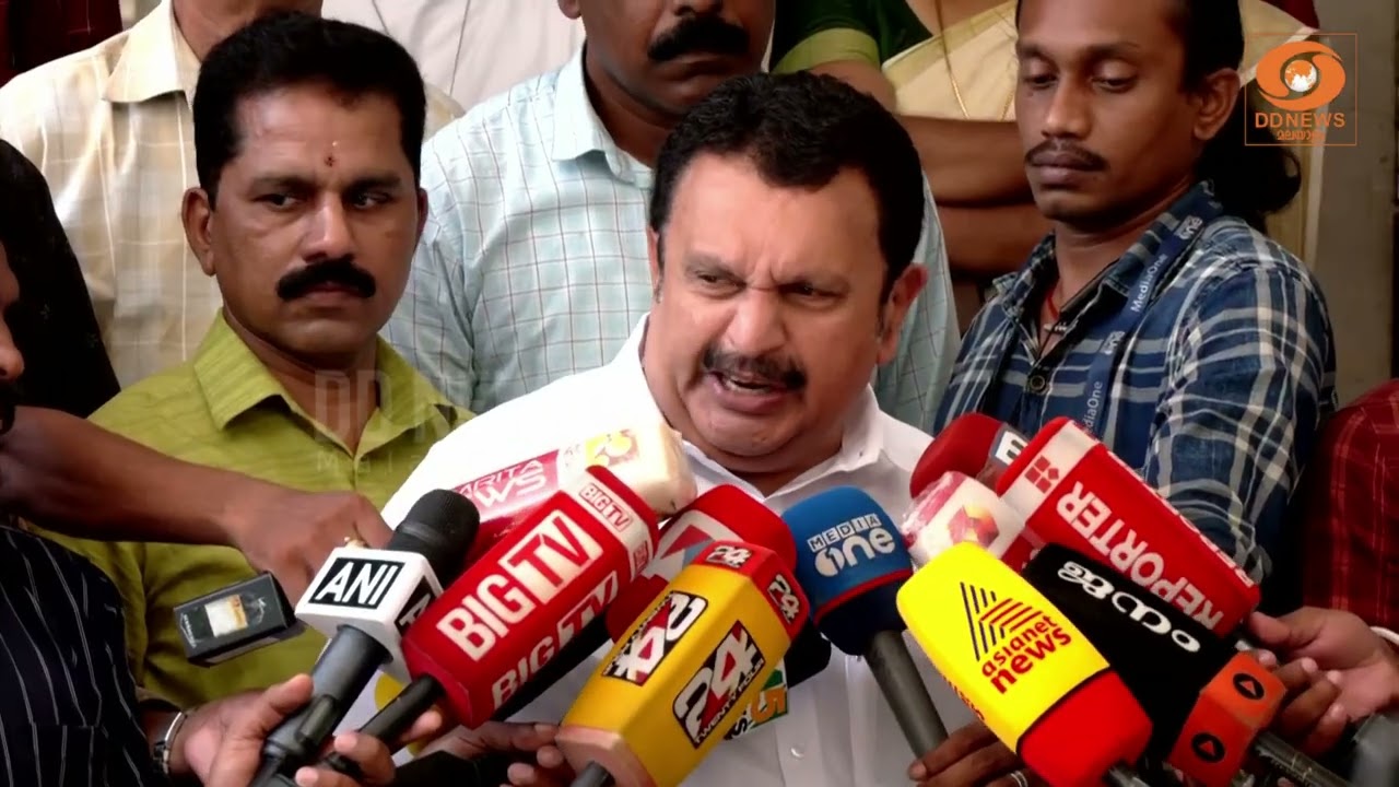 സമരം ചെയ്യേണ്ടത് 108 ആംബുലൻസിലല്ല, രോഗികളുമായി പോകുന?