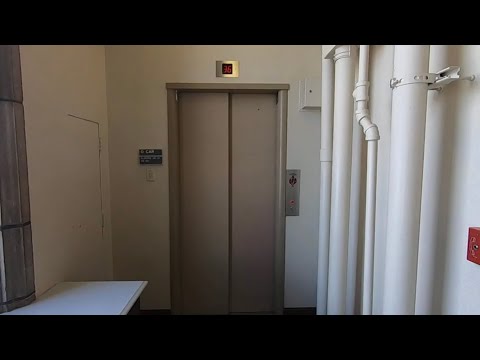 Otis Gen2 Modded Elevator at the Cathedral of Learning, Pittsburgh, PA