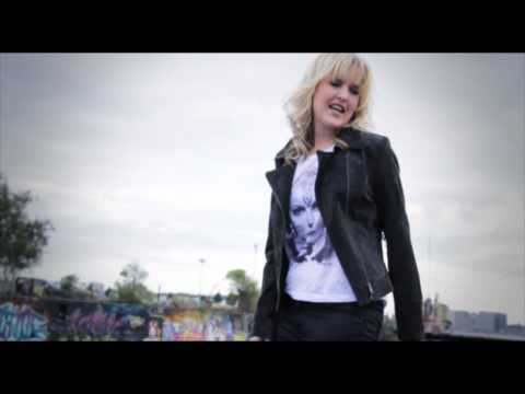 Leonie Meijer - Niemand Als Jij (Official Music Video)