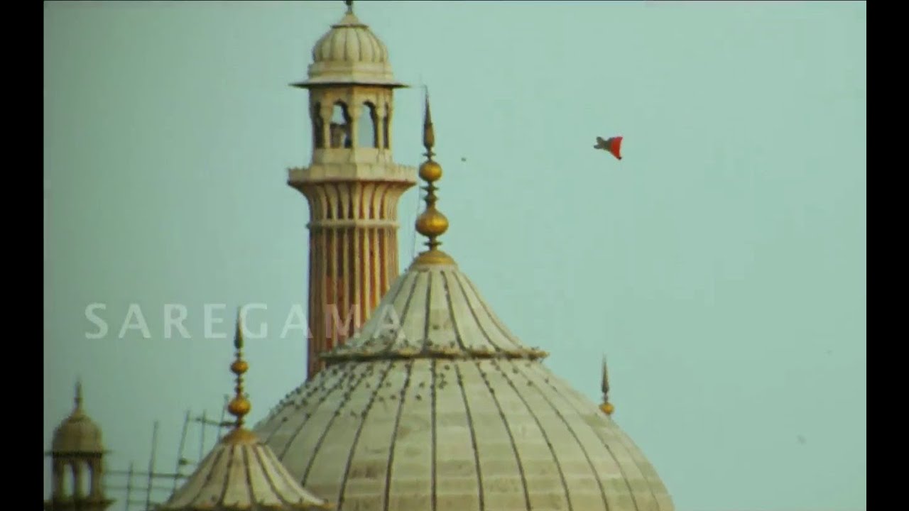 Mann Ki Patang Lyrics  | Listen… Amaya | Farooq Shaikh, Deepti Naval | Vidhi Sharma | Indraneel Hariharan