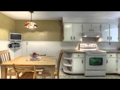 5 Stowecroft Rd, Melrose, MA   Maureen - Tel 617 510 7063/Susan 781-249-3800