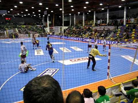 Golazo de nodesbo (Barcelona-La Rioja) Copa del rey Antequera 2010