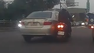 【車禍影片】這樣沒倒也是很幸運（2024.12.16 桃園市八德區興豐路1000號