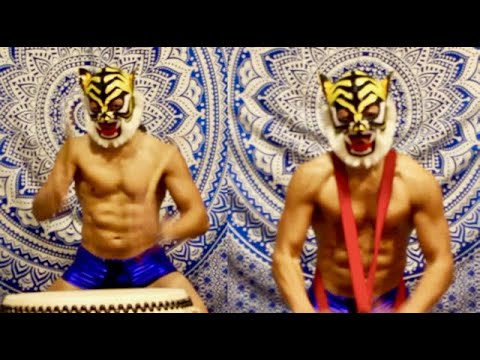 Tigers' battle! / タイガー対決！