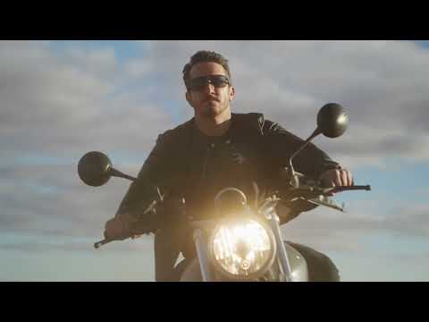 JOSEPH WILLIAMS BILL CHAMPLIN PETER FRIESTEDT - WINGS OF TOMORROW (Official Video)