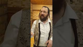 למה צריך בס תוף וגם בס גיטרה?