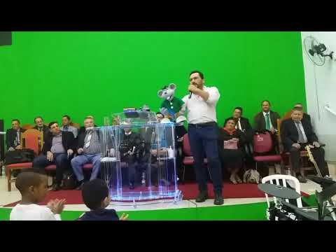 Xaropinho do Programa do Ratinho na Assembléia de Deus Sta Ernestina...