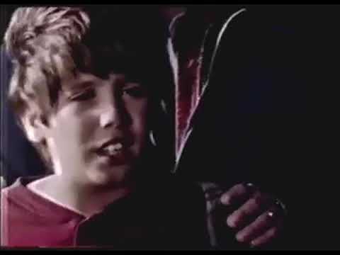 Free Willy 2: The Adventure Home TV Spot (1995) (low quality)