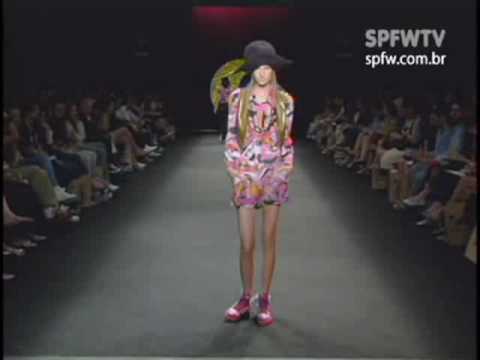 Desfile Fábia Berseck Inverno 2009 - SPFW