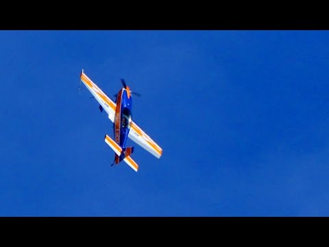 Catherine Maunoury - Extra 300L