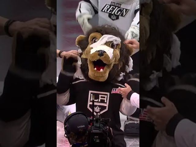 Vídeo relacionado con 47 Los Angeles Kings Black NHL Most Value P. Cap - One-Size