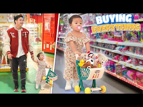 Baby Lakeisha Buying Everything sa TOY STORE