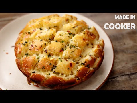 Pull Apart Garlic Bread in Cooker - Easy No Oven Cheese Garlic Bread Recipe - CookingShooking